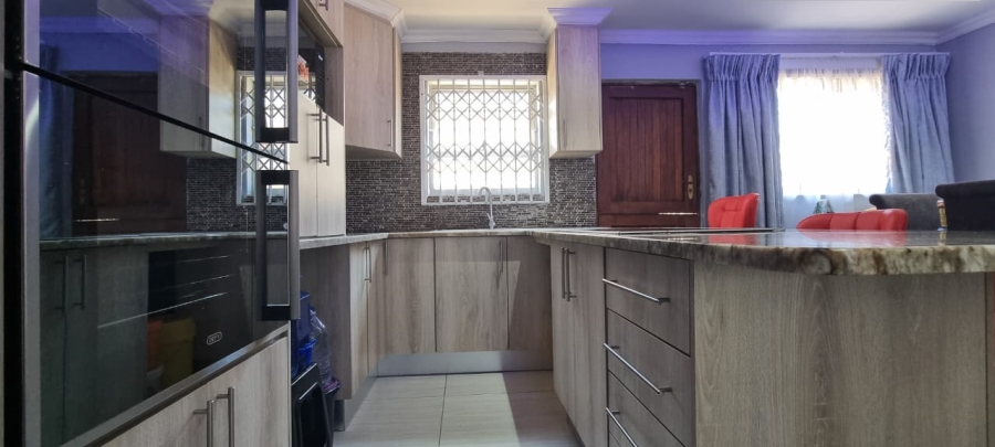 3 Bedroom Property for Sale in Rosedale Park Eastern Cape